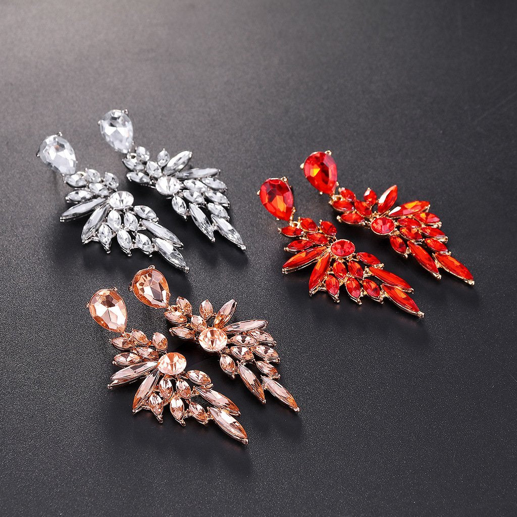 Retro Rhinestone Wings Tassel Earrings